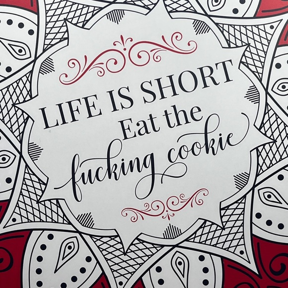 Cookie Tin - Life is Short - Picture 2 of 3